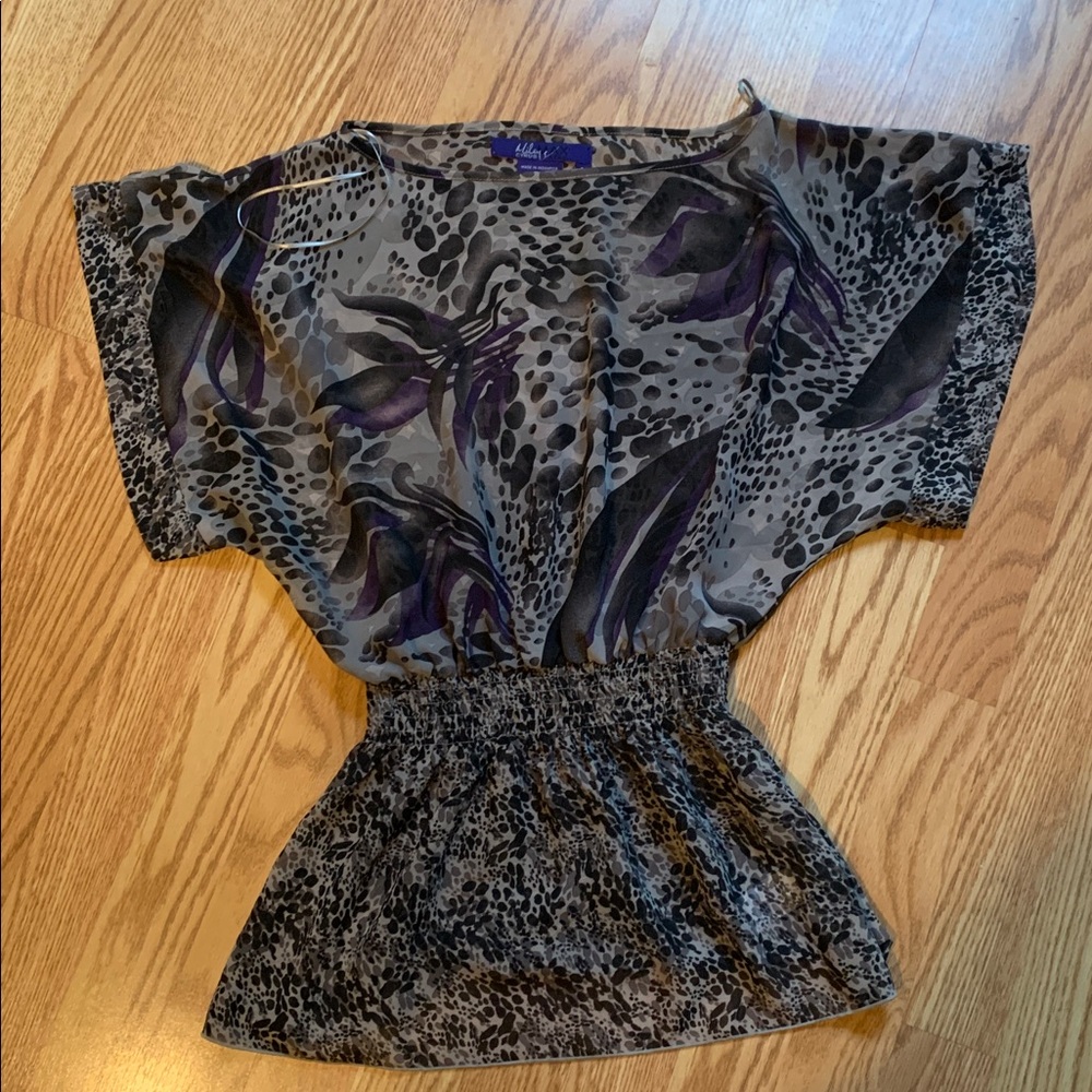Miley Cyrus & Max Azria Gray and Black Patterned Blouse
